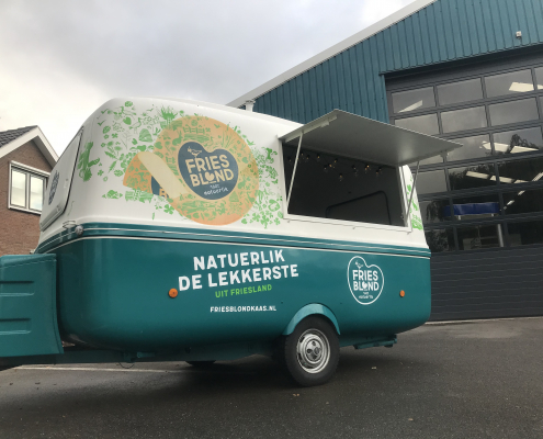 Buitelaar Metaal - Caravan Foodtruck met uitgifteluik - YoungPerfect.nl
